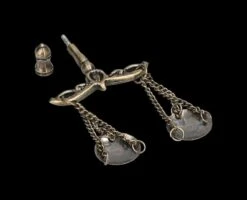 Reaper Figur - Santa Muerte Auf Thron Mit Sense -Veronese 2D FS24775 Reaper Figur Santa Muerte auf Thron mit Sense 12 1280x1280