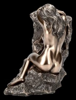 Weibliche Akt Figur - Frau Lehnt Erschöpft An Felsen -Veronese 2D FS25034 Weibliche Akt Figur Frau lehnt ersch pft an Fels 2 1280x1280