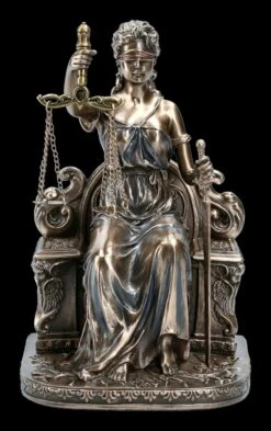 Sitzende Justitia Figur Auf Thron