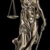 Justitia Figur Mit Waage Und Schwert