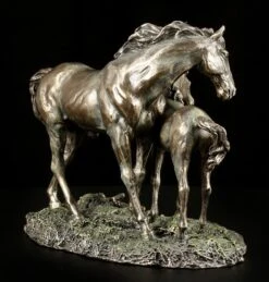 Pferde Figur - Stute Mit Fohlen 2 Pferde Figur - Stute Mit Fohlen -Veronese 5169 2 horse figure 2 1280x1280