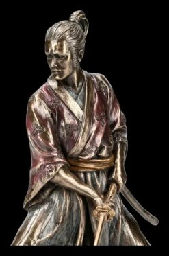 Samurai Krieger Figur Kyota Zieht Schwert -Veronese FS15736 Samurai Krieger Figur Kyota zieht Schwert 6 1280x1280