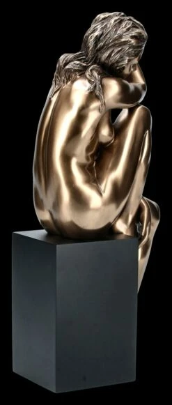 Weibliche Akt Figur - Auf Monolith In Sich Gekehrt -Veronese FS16497 Weibliche Akt Figur Auf Monolith in sich gekehrt 8 1280x1280