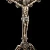 Kruzifix - Jesus Weihwasserbecken