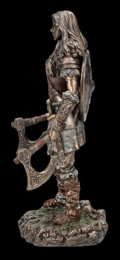 Wikingerin Figur - Brynhild Mit Zwei Äxten -Veronese FS26083 Wikinger Figur Brynhild mit zwei xten 4 1280x1280