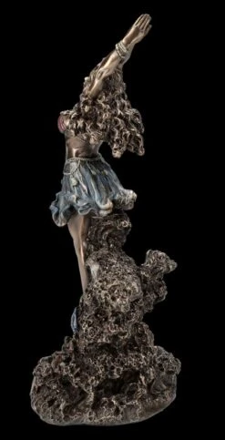 Yemaya Figur - Göttin Des Meeres Der Yoruba -Veronese FS26513 Yemaya Figur G ttin des Meeres der Yoruba 4Rlho6TssIVKng 1280x1280