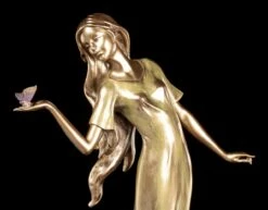 Frauen Figur - Lady Mit Schmetterling -Veronese Frau Schmetterling 4 1280x1280