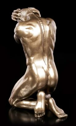 Männliche Akt Figur - Kniend Mit Händen Am Kopf -Veronese Maennliche Akt Figur Auf Knien Mit Haenden Am Kopf 3 1280x1280