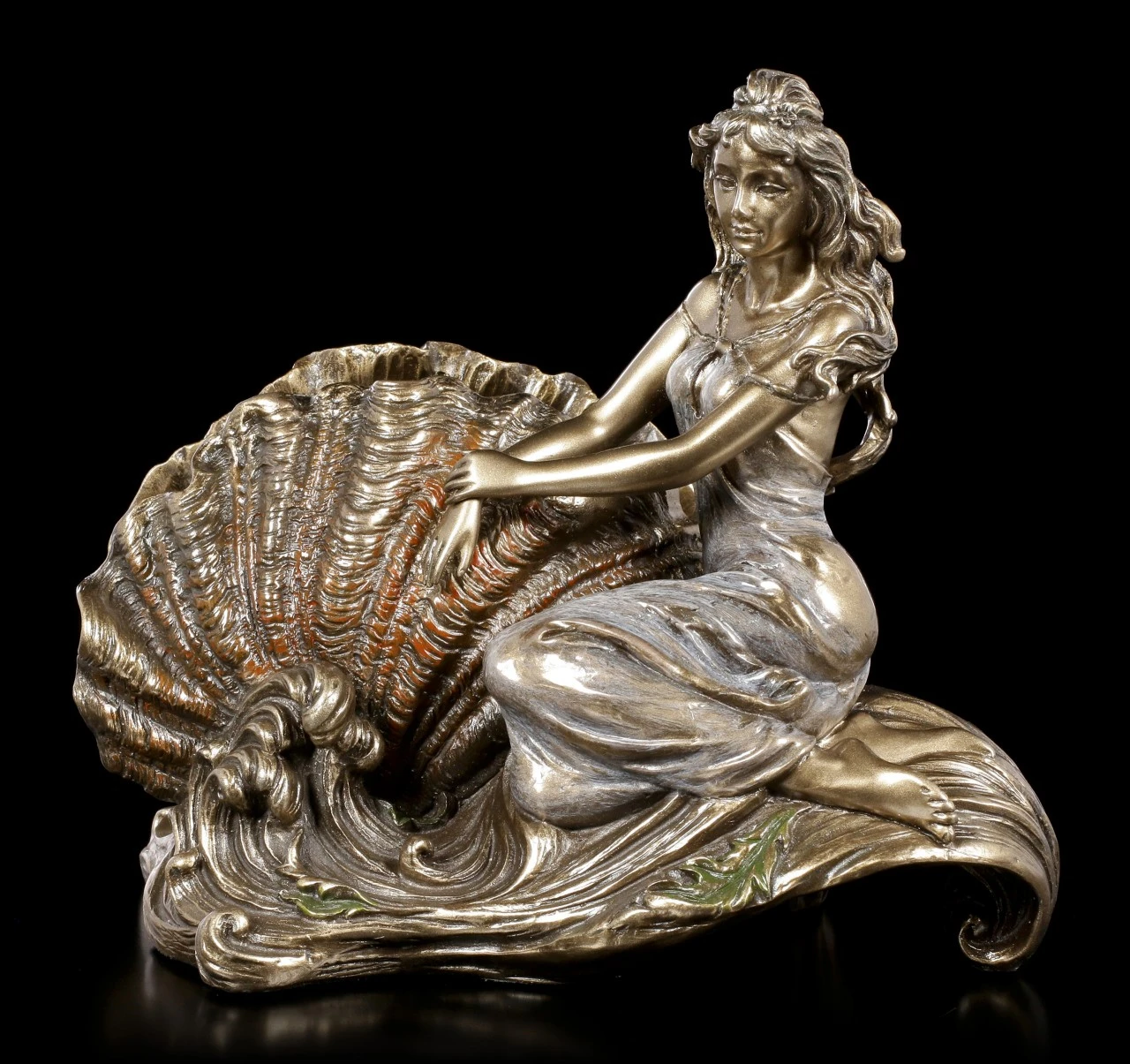 Serviettenhalter - Frau sitzt neben Muschel Serviettenhalter - Frau Sitzt Neben Muschel -Veronese Serviettenhalter Frau Sitzt Neben Muschel