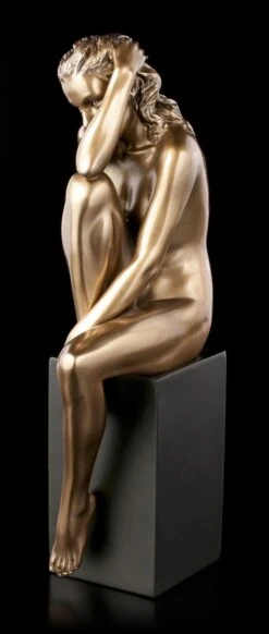 Weibliche Akt Figur - Auf Monolith Sitzend 2 Weibliche Akt Figur - Auf Monolith Sitzend -Veronese Weibliche Akt Figur Auf Monolith Sitzend 2 1280x1280