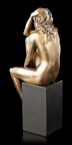 Weibliche Akt Figur - Auf Monolith Sitzend 3 Weibliche Akt Figur - Auf Monolith Sitzend -Veronese Weibliche Akt Figur Auf Monolith Sitzend 3 1280x1280